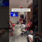 🐜 (via atlhawks/TT)