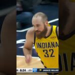 "With the TWISTER." Jay Huff Spins to the Basket 🌪️