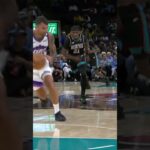 Jitty jam off the crazy pass from Vince 🤯