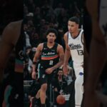 CB was all of us after that Dylan dunk 🫨 #spurs #nba #dylanharper #dunk