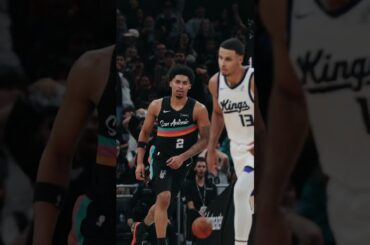 CB was all of us after that Dylan dunk 🫨 #spurs #nba #dylanharper #dunk