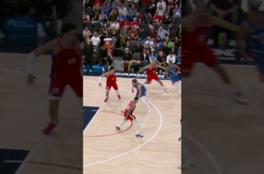 OH WE SEE YOU MOE! 😮