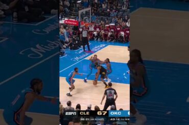 💥 We like our sandwiches with just bread and JAM. #cavs #nba #jarrettallen #cleveland #basketball