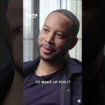 Devin Harris hit one of the craziest game-winners you'll ever see 🤯 #nba #buzzerbeater #throwback