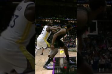 Draymond Rides Deandre Jordan 😂