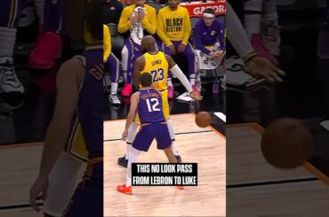 Behind the back. No look. Bucket. #LeBron #Lakers