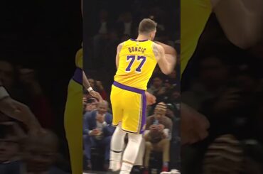 LUKA É MÁGICO MESMO 🤯🪄 #nba