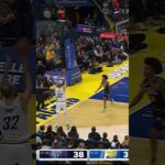 A No-Look DIME from T.J. McConnell & Jay Huff Finishes from the Corner 🔥