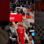 Bryce McGowens throws down transition jam #pelicans #highlights #nba