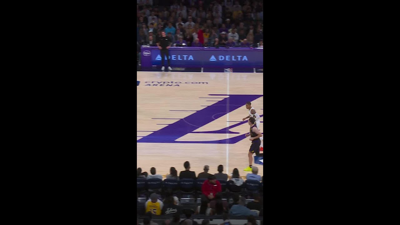 Herb Jones GRITTY DEFENSE vs. Lakers #pelicans #nba #shorts