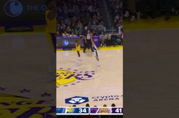 Fantastic Ball Movement Leads to the Quenton Jackson Fastbreak Flush 🔥