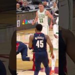 This James Harden lob pass is actually insane 🤯