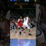 Kawhi blew by 5 defenders 🤯