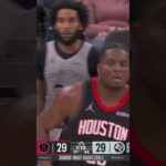 🦅 Clint Capela soaring to the rim! #rockets