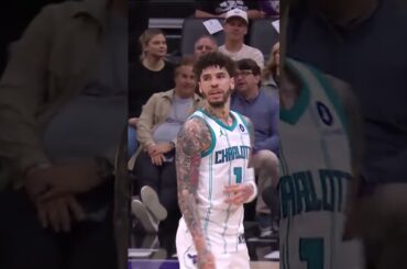 O LAMELO FAZ PARECER FÁCIL! 😱 #NBA #LaMeloBall #shorts