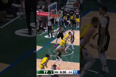 Ivica Zubac Punishes the Rim on the Slam 😤