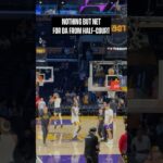 Austin and the coaches were LOVING Deandre's trick shot #lakers