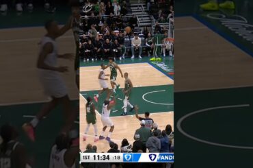 What a sequence to kicks things off in MIL! #LetEmKnow