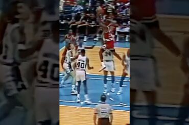 Mike's Got A Thousand Ways to Score (1990.02.03) #shorts