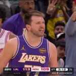 Luka Dončić COULDN'T MISS in 4Q vs Houston 🤯 | March 18, 2026