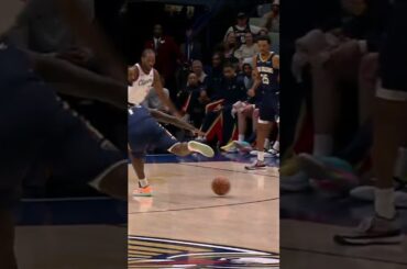 Kawhi lob to JC 🖐🏾