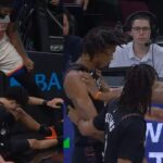 Mitchell Robinson stands over Traore and OG Anunoby shoves Nic Claxton 😳