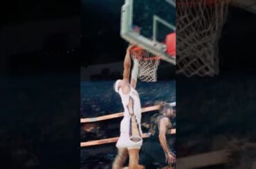 Jeremiah Fears races down the floor for fastbreak dunk #pelicans #cavaliers #highlights