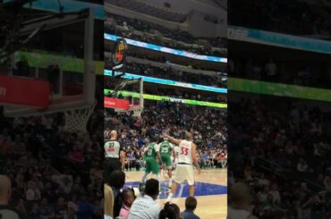 Kawhi Clutch 3 off 1 Leg 😬