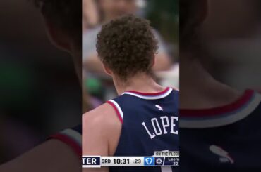 Brook Lopez cooking the Bucks 😤