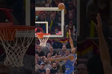 CAIN HAMMERS IT HOME!! 🔨