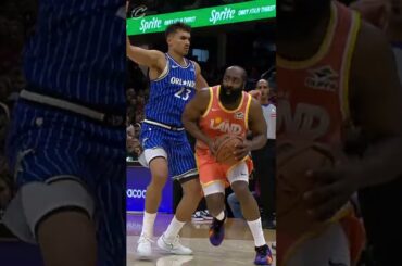 😱 This assist is I N S A N E. #LetEmKnow #Cavs #JamesHarden #NBA #Shorts