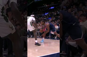 No Dribble Needed for Kawhi 😮‍💨