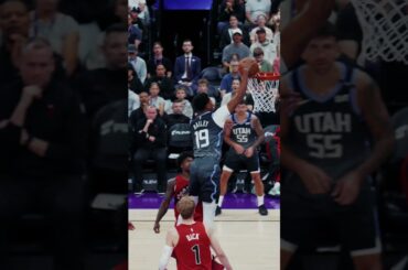 Ace was playing that sweet smooth jazz and making homemade JAM during the homestand 🍇🎺 #TakeNote