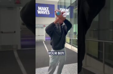 Clippers try the Klaw Machine 😂