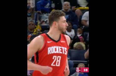 Alperen Şengün posterlemeye doymuyor 🔥