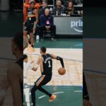 BEHIND THE BACK 😱🤯 #nba #spurs #victorwembanyama #stephoncastle 📺 FanDuelSNSW, Prime