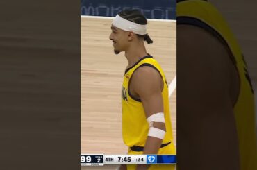 Andrew Nembhard Tosses it Up, Micah Potter Throws it Down 😤