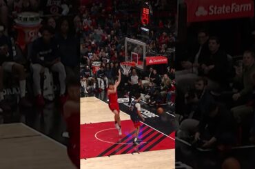 YANG HANSEN DUNK! #yanghansen #dunk #slam #slamdunk #trailblazers #NBA #portlandtrailblazers