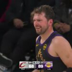LOS ANGELES LAKERS 127 x 113 CLEVELAND CAVALIERS | HIGHLIGHTS | REGULAR SEASON | NBA 2025-26