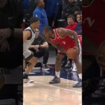 Kawhi creates separation with his head