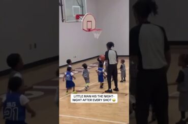 Steph Curry's celly is really for all ages 😴 (Via @bjcoles21/IG)