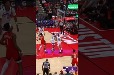 Amen out there playing HORSE 👏 #rockets