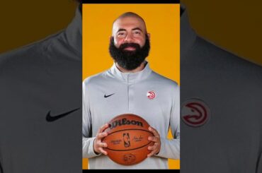 Hawks make a SNEAKY Signing #tonybradley