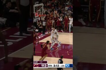 BIG MAN SLAM. #cavs #cleveland #nba #dunk