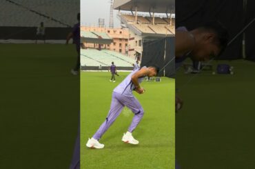 Navdeep Saini bowls a bouncer in the nets | Knights TV | KKR 2026