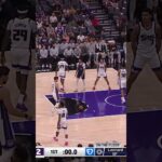 Kobe Sanders at the Buzzer 🚨