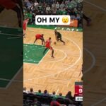 Jaylen Brown dribble combo makes everyone say "OMG" 😱
