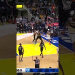Great Ball Movement Leads to Kam Jones Beating the First Quarter Buzzer 🚨