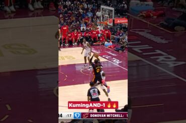 JK getting lots of buckets in the first half!! #hawks #nba #jonathankuminga