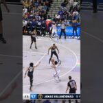 Y'all see that too? 👀 #okcthunder